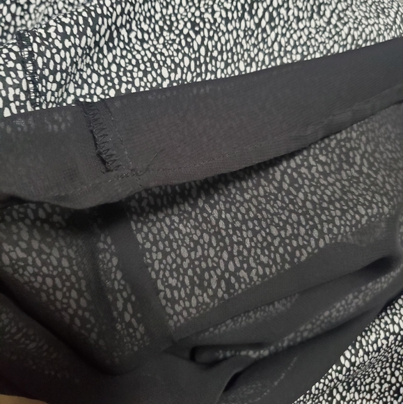 Dress - Picture 5 of 7